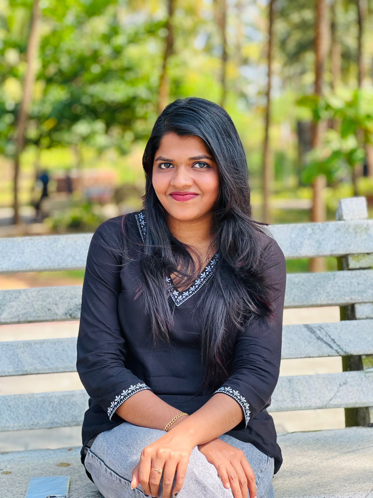 WhatsApp Image 2026-04-04 at 00.09.40